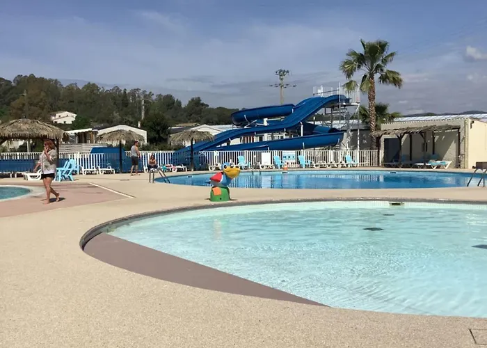 Campingplads Montourey 83 Es 119 *